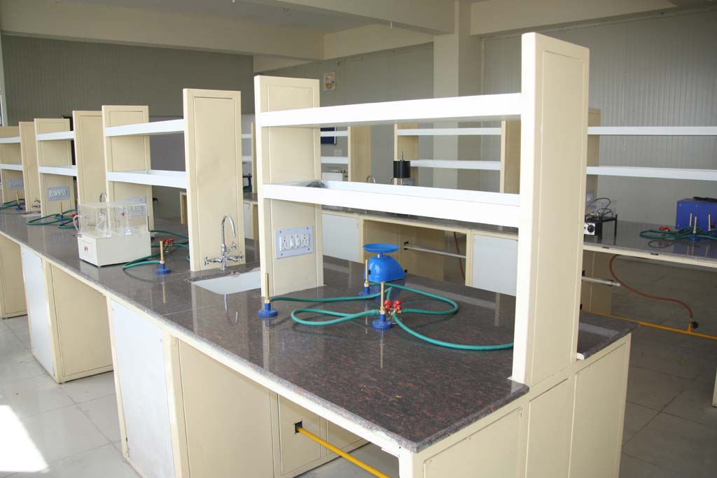 INMANTEC Institutions Ghaziabad Laboratory photo 6
